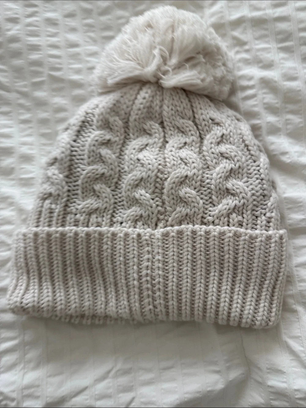 Burton Pom Beanie - Cream Cable Knit nwot
